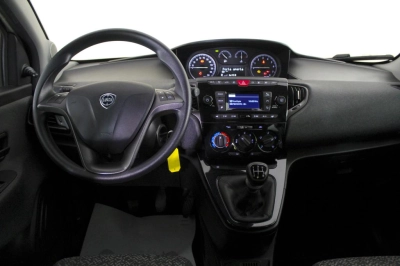 Lancia Ypsilon - AU-U77633 