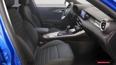 Alfa romeo Tonale - AU-U77626 