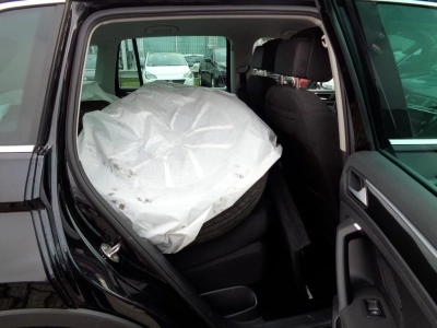 Volkswagen Tiguan - SE-U75780 