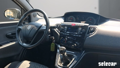 Lancia Ypsilon - SE-U79892 