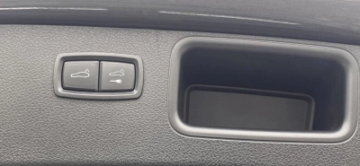 Porsche Macan - AU-U78444 