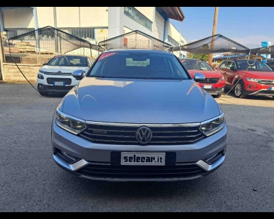 Volkswagen Passat - SE-U76980 