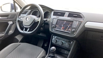 Volkswagen Tiguan - SE-U79536 