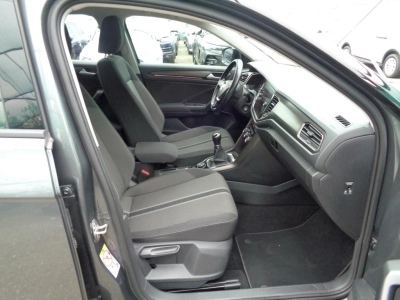 Volkswagen T-Roc - SE-U77599 