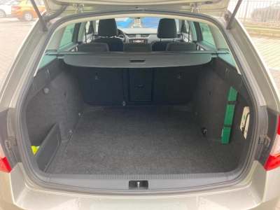 Skoda Octavia - AU-U72210 