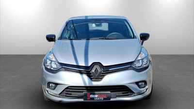 Renault Clio - SE-U78191 