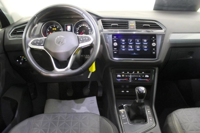 Volkswagen Tiguan - SE-U76712 