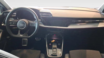 Audi S3 - AU-U79395 