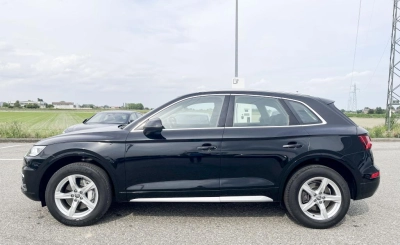 Audi Q5 - AU-U73787 