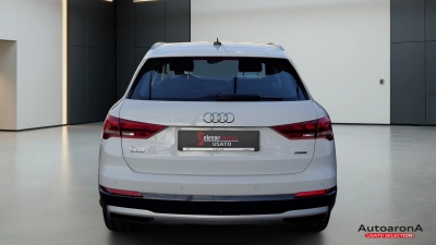 Audi Q3 - SE-U71233 