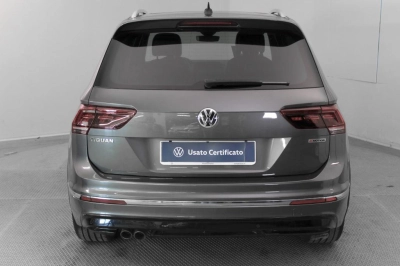 Volkswagen Tiguan - AU-U75077 