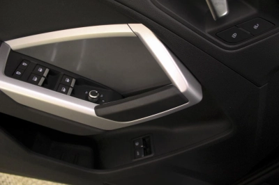 Audi Q3 Sportback - AU-U75435 