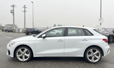 Audi A3 Sportback - AU-U75307 