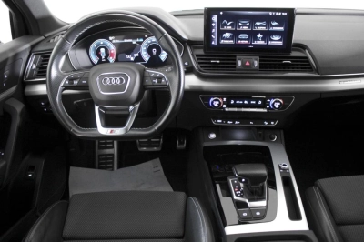 Audi Q5 - AU-U75669 