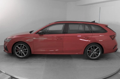 Skoda Octavia - AU-U73251 