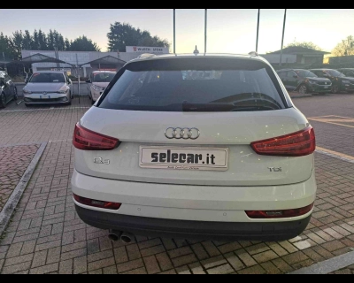Audi Q3 - SE-U77667 