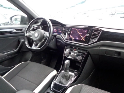 Volkswagen T-Roc - SE-U77440 