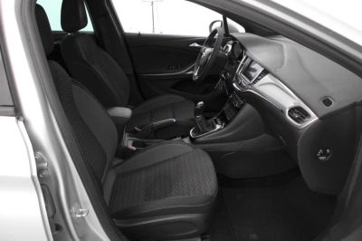 Opel Astra - AU-U74809 