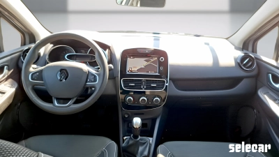 Renault Clio - SE-U78191 