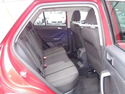 Volkswagen T-Roc - SE-U77676 