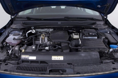 Volkswagen Polo - AU-U74663 