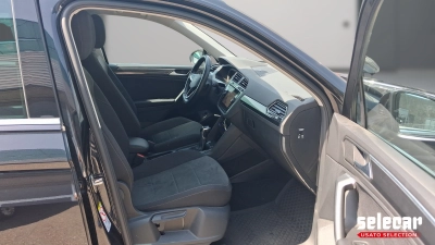 Volkswagen Tiguan - SE-U79930 