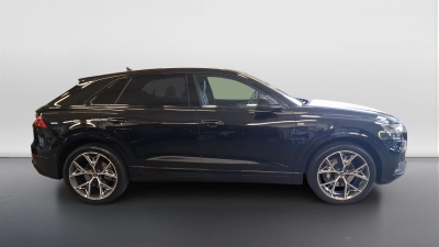 Audi Q8 - AU-U79618 