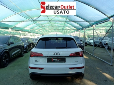 Audi Q5 - SE-U77615 