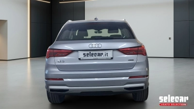 Audi Q3 - SE-U77666 