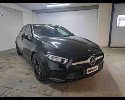 Mercedes-Benz Classe - SE-U78423 