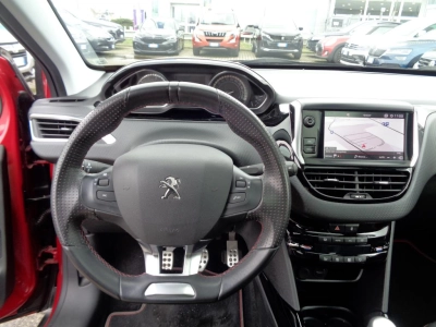 Peugeot 2008 - SE-U76143 