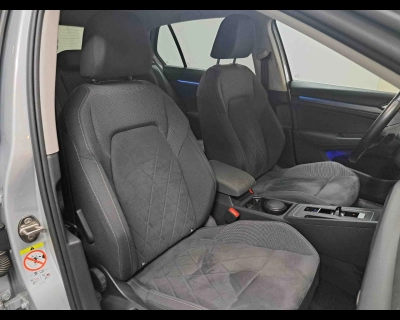 Volkswagen Golf - SE-U75608 