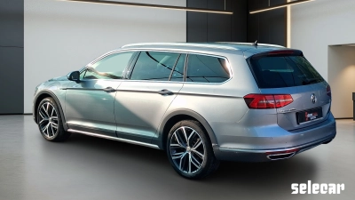 Volkswagen Passat - SE-U80071 