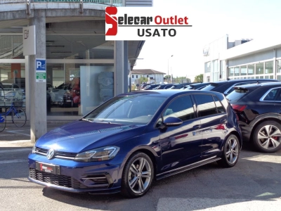Volkswagen Golf - SE-U76902 