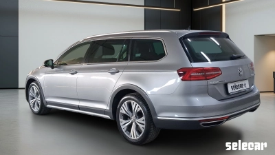 Volkswagen Passat - SE-U79638 