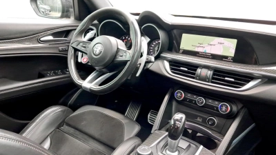 Alfa romeo Stelvio - SE-U79401 