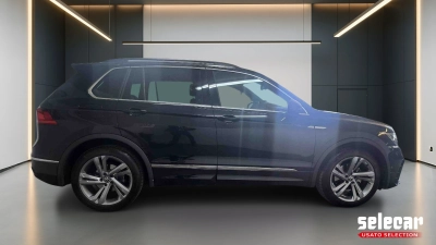 Volkswagen Tiguan - SE-U78505 
