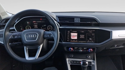 Audi Q3 - AU-U79570 