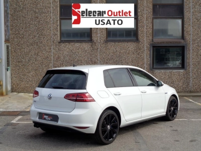 Volkswagen Golf - SE-U76411 