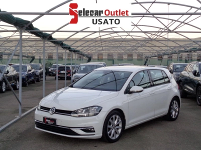 Volkswagen Golf - SE-U77577 