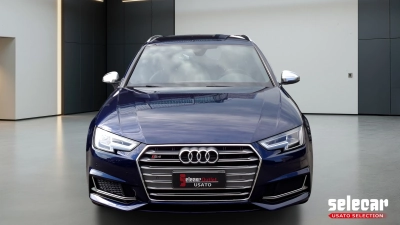 Audi A4 Avant - SE-U75712 