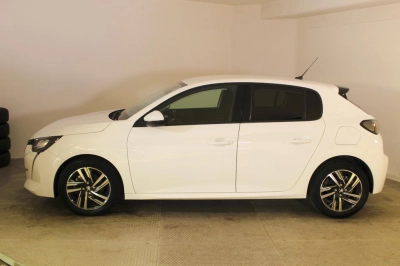 Peugeot 208 - AU-U77419 