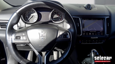 Maserati Levante - SE-U71068 