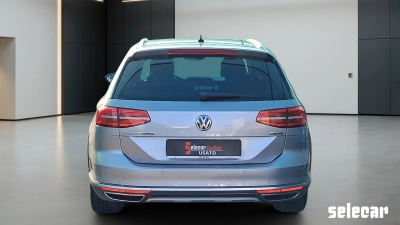 Volkswagen Passat - SE-U80071 
