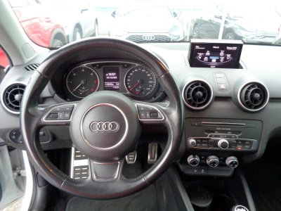 Audi A1 - SE-U77557 