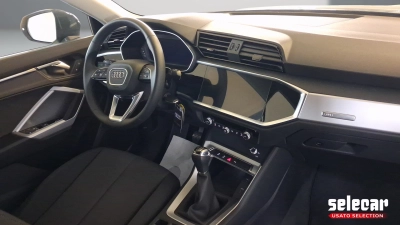 Audi Q3 - SE-U79671 