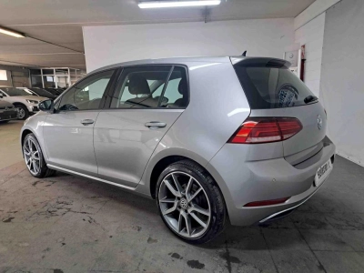 Volkswagen Golf - SE-U79200 