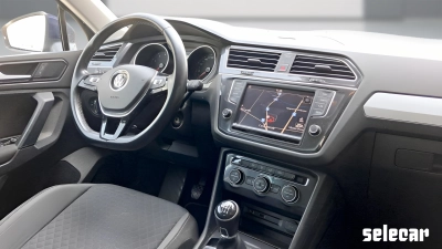Volkswagen Tiguan - SE-U79536 