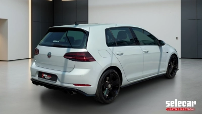 Volkswagen Golf - SE-U76815 