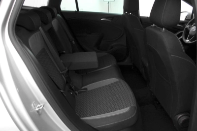 Opel Astra - AU-U74809 